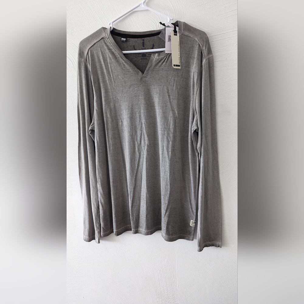 Men's long sleeve shirt